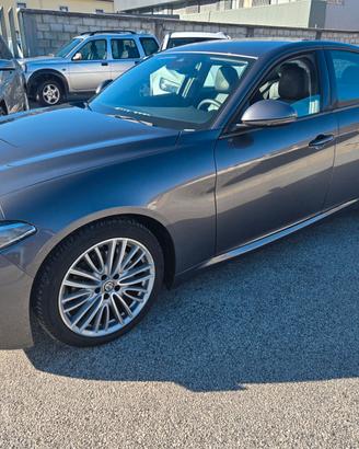 Alfa Romeo Giulia 2.2 Turbodiesel 150 CV AT8 Super