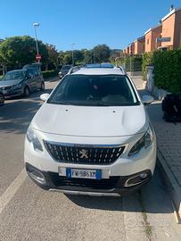peugeot 2008 del 2019