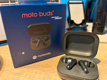 Moto buds+ by Bose