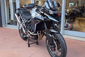 Triumph Tiger 900 Alpine Edition