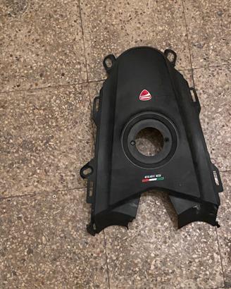 Ducati hipermotard 939 ricambi