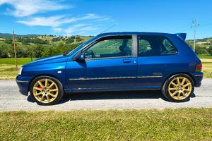 Clio 16v 