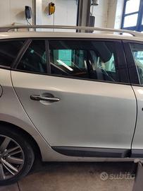 Porta posteriore dx RENAULT MEGANE del 2011