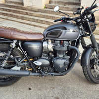 Triumph bonneville t120 black