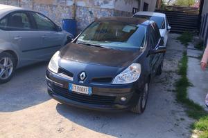 Renault clio 1.2 le iene