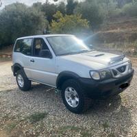 Nissan terrano 2
