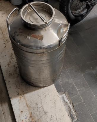 Contenitore olio