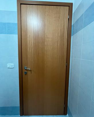 Porte interne in legno 6 battenti 1 scorrevole