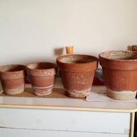 4 vasi in terracotta 