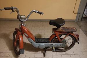 Ciao Piaggio 50 con librettino d'epoca da restauro