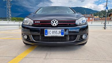 volkswagen GOLF  VI 2000 TDI 140 CV 