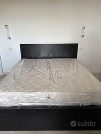 Letto  matrimoniale contenitore ikea