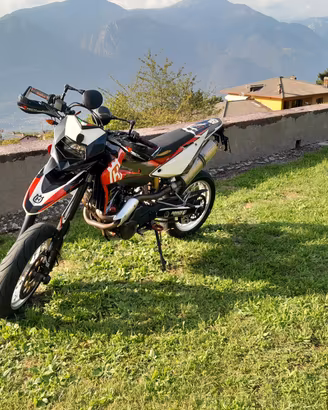 Husqvarna SM 610 i.e.