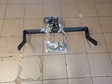 gancio traino dacia duster