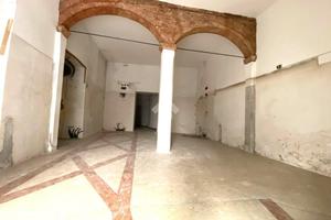 NEGOZIO A TERNI