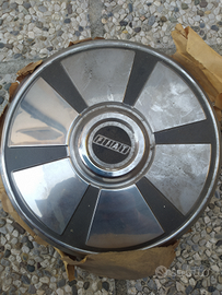 Coppa ruota auto d'eoca