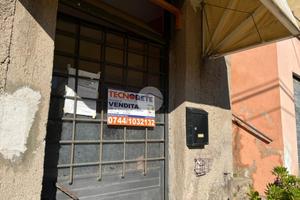 MULTILOCALE A COLLEVECCHIO
