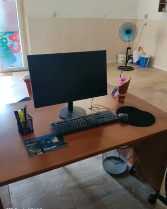 monitor nuovi  come foto 