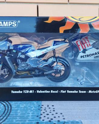 Yamaha YZR-M1 MotoGP 1:12 Valentino Rossi n°46