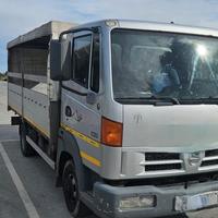 Nissan Atleon CENTINA