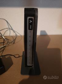 Modem Router Adsl Netgear DNG2200