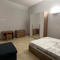 Stanze in appartamento ristrutturato