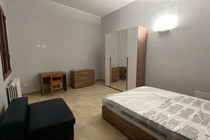 Stanze in appartamento ristrutturato