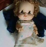 n.37 pezzi: 31 Pelouches, 1 Bambola, 5 accessori