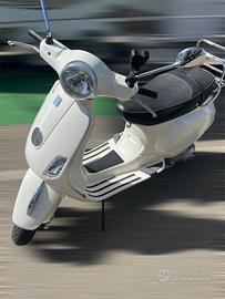Vespa lx 125 i.e 2011