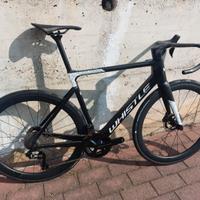 26 Whistle Vaero2R Dura Ace 12 v Di2 Promo