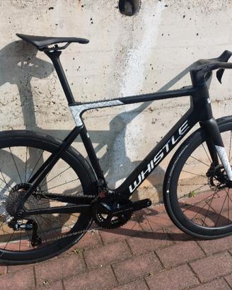 26 Whistle Vaero2R Dura Ace 12 v Di2 Promo