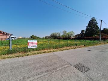 LOTTO DI TERRENO EDIFICABILE