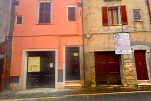 Appartamento su due livelli ristrutturato