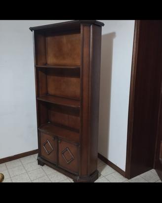 Libreria antica in legno