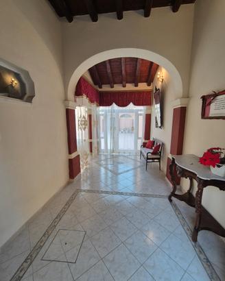 Casa Campidanese Per Uso Ufficio