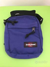Borsellino viola EASTPAK
