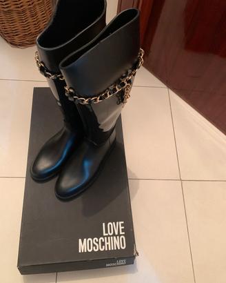 Stivali Love Moschino