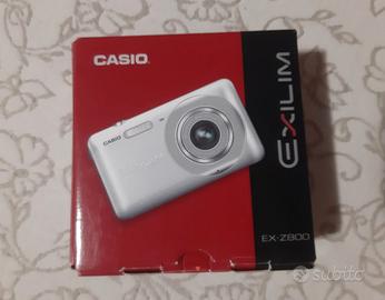 Fotocamera compatta Casio EXILIM EX-Z800