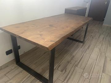 tavolo in legno + sedie stile industrial