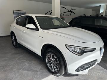 Alfa Romeo Stelvio 2.2 Turbodiesel 210 CV AT8 Q4 E
