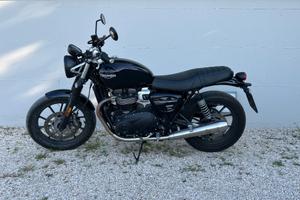 TRIUMPH - SPEED TWIN 900