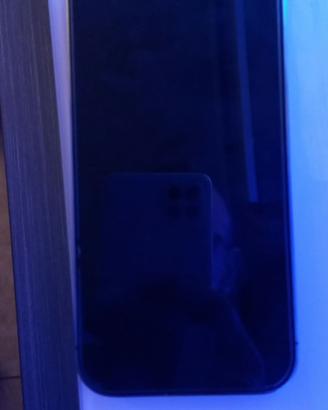 iPhone 14 Pro viola