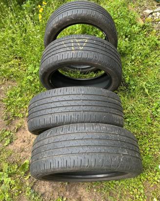 Gomme Continental 205/45/17