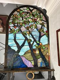 Coppia di vetrate artistiche