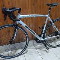 Bicicletta da corsa/strada Bianchi 