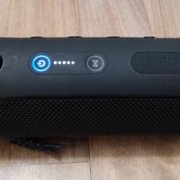 JBL Flip 4 cassa bluetooth nera