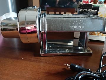 apparecchio elettrico per la pasta sfoglia 