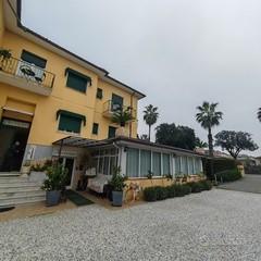 Albergo a - Marina di MassaMassa