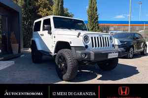 Jeep Wrangler Unlimited 2.8 CRD DPF Sahara Auto