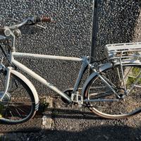 bici elettrica per pezzi di ricambio